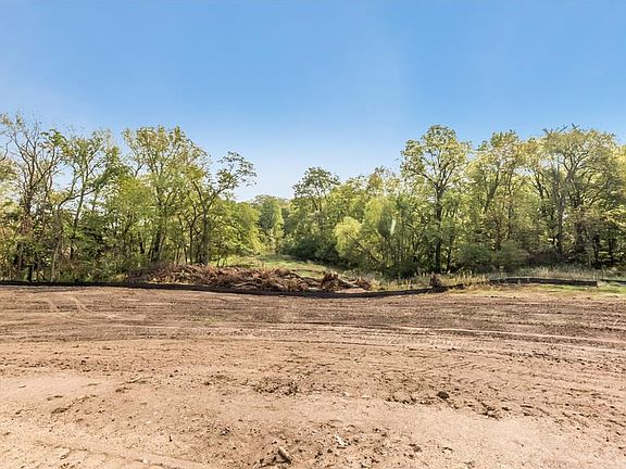 3rd image of Deer Hvn Lot 4