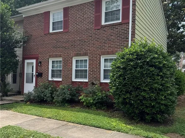 410 Savage Dr Unit F, Newport News, VA 23602
