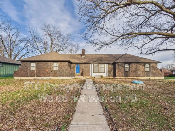 3929 S Carriage Ln, Independence, MO 64055