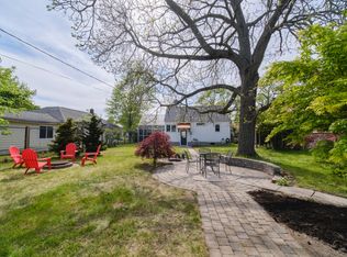 504 N Lewis St, Ludington, MI 49431