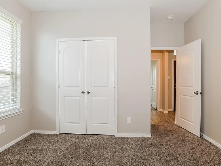 14221 Rainier Peak Xing — Photo 12