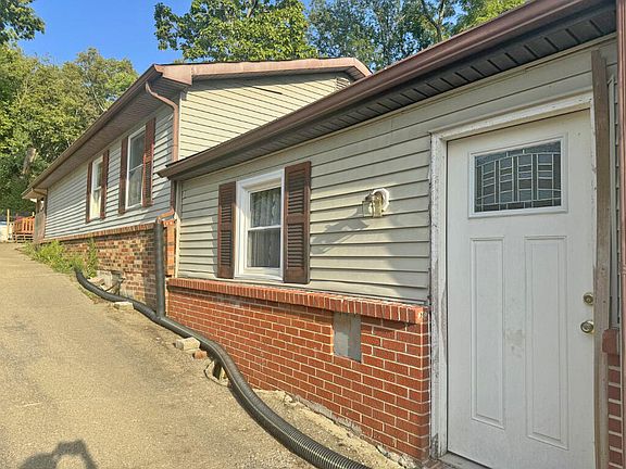 4th image of 248 Parrish Ave