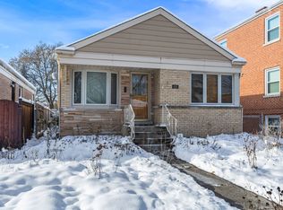 428 Callan Ave, Evanston, IL 60202