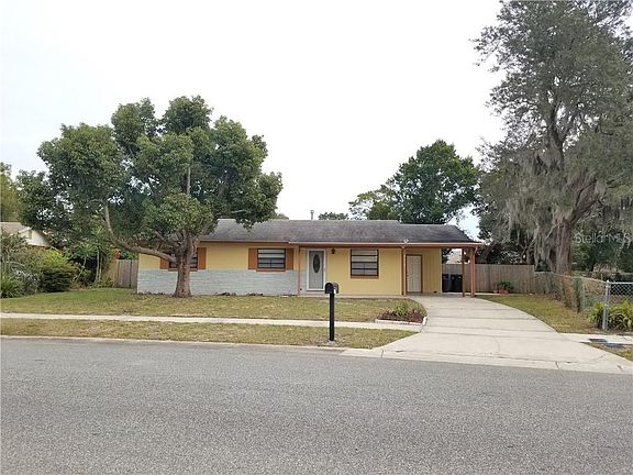 3rd image of 2417 Princess Carol Ct