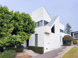 7337 Fay Ave, La Jolla, CA 92037