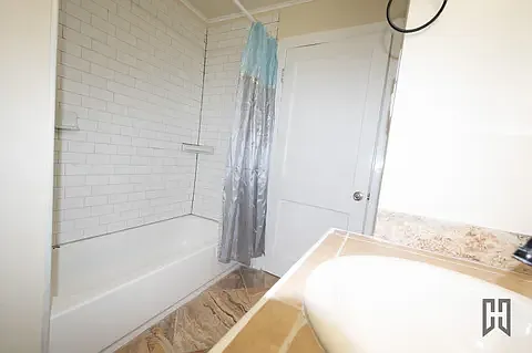 403 Lakeshore Dr — Photo 9