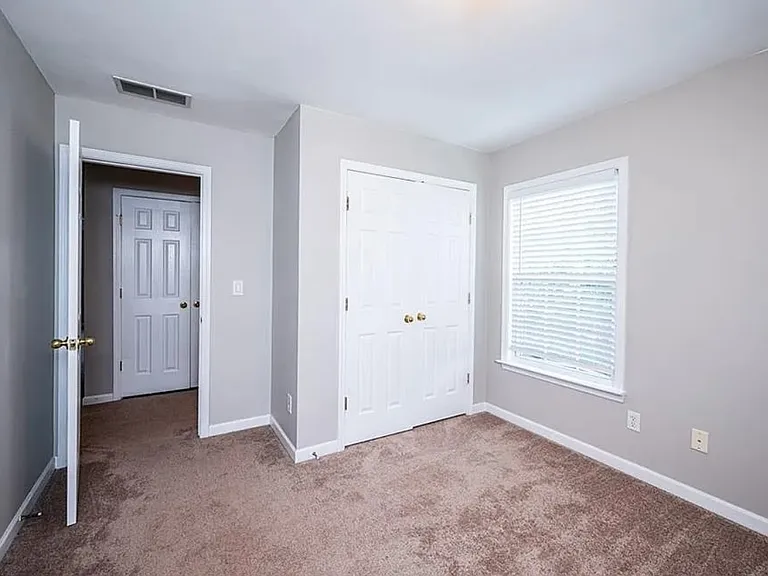 10817 Yorkwood St — Photo 10
