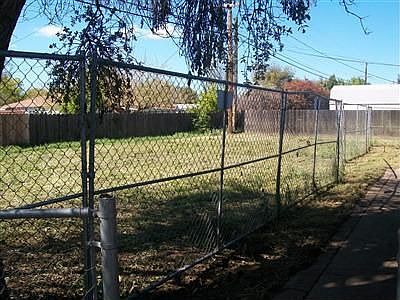 2nd image of 1708 Colin Ln