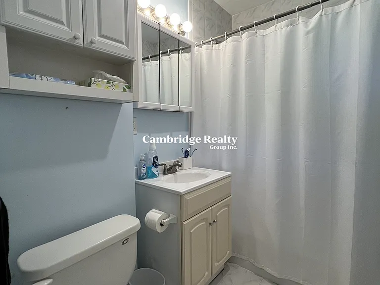 27 Willard St — Photo 12