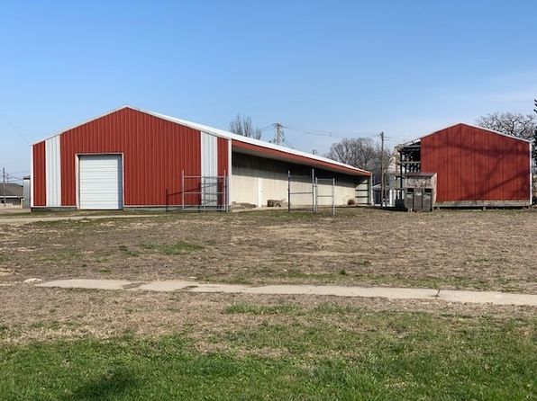 Columbus Real Estate Columbus Wi Homes For Sale Zillow