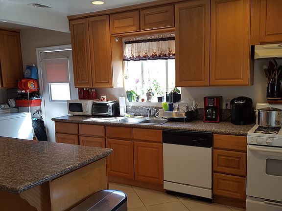 3rd image of 21047 Covello St