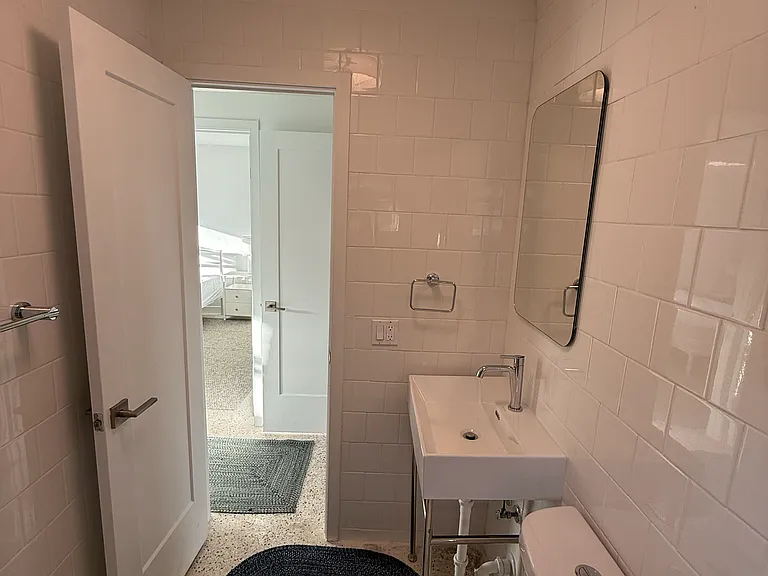 421 SW 9th St #3A — Photo 19