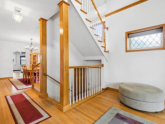 5th image of 7349 W Ibsen St