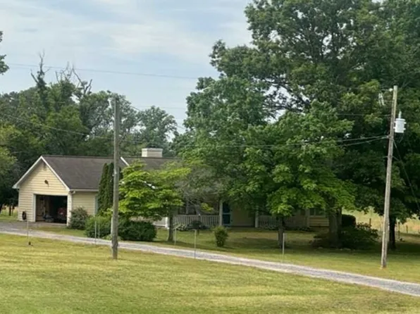 155 Hannah Rd, Newnan, GA 30263