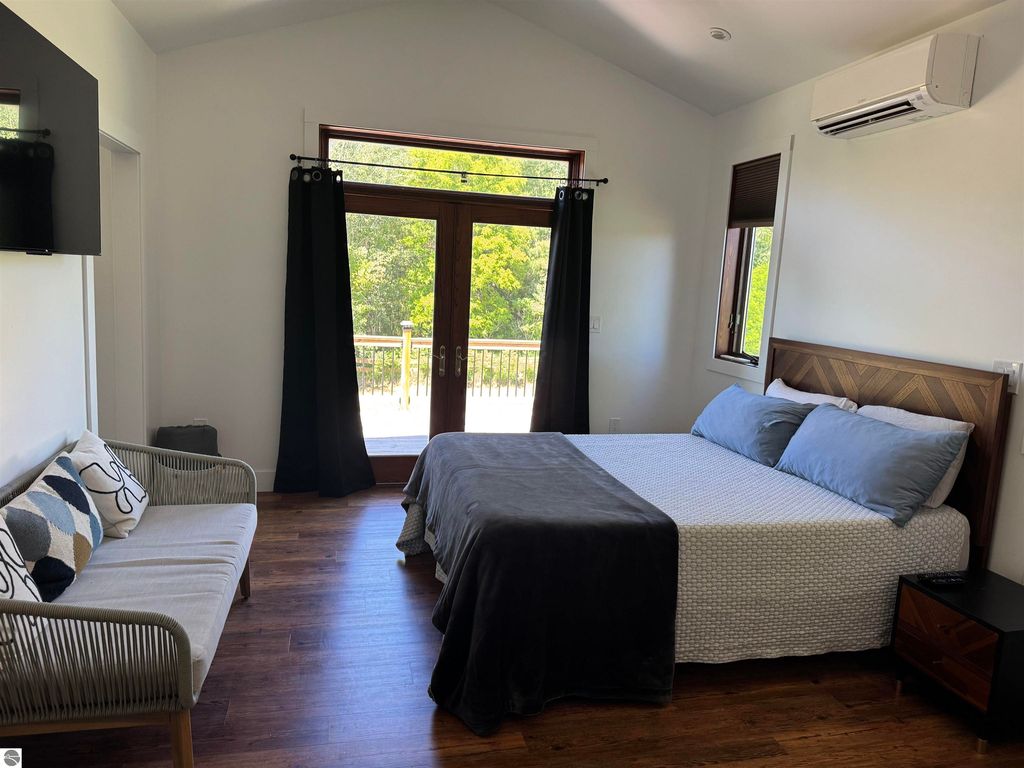 8255 Angell Rd, Williamsburg, MI - View 3