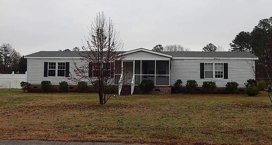 1st image of 165 Hales Branch Dr