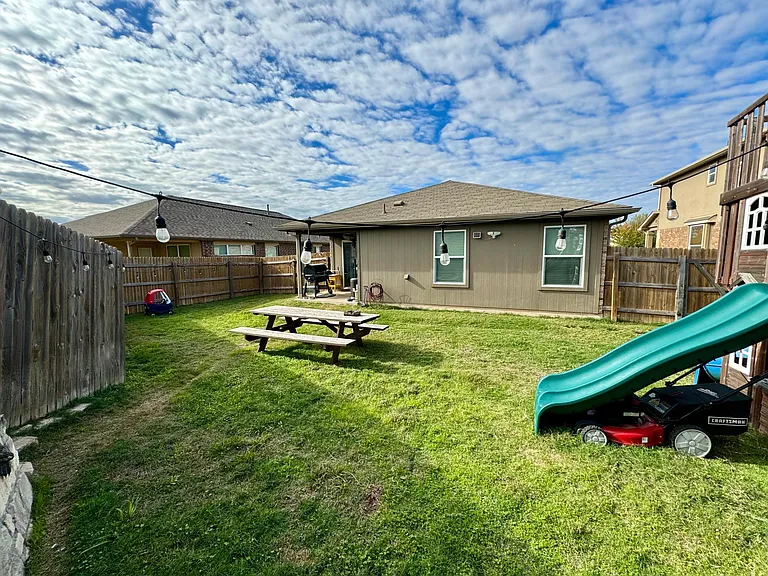 416 Purple Martin Ave — Photo 14