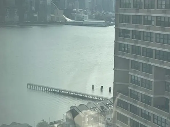 7004 Blvd East image 12 of 34