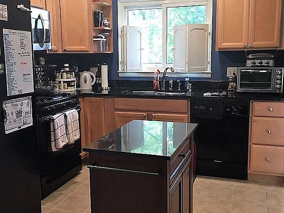 4th image of 4702 Groveland Ave
