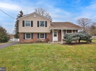 1273 Irma Rd, Warminster, PA 18974