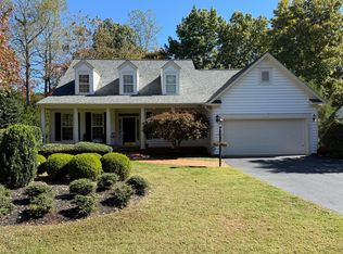 935 Charter Oaks Dr, Charlottesville, VA 22901