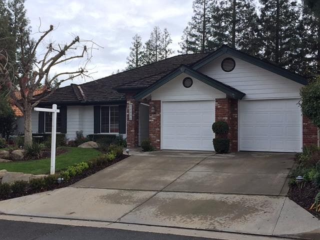 1st image of 10098 N Heather Dr