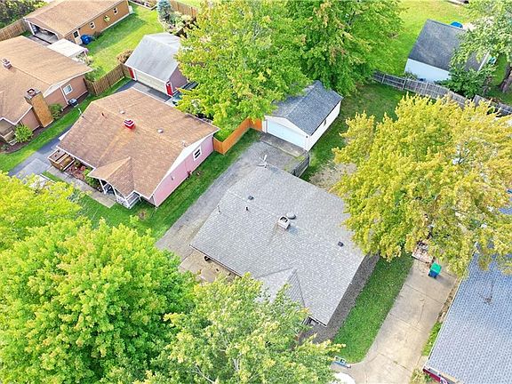 5th image of 2531 Chestnut St