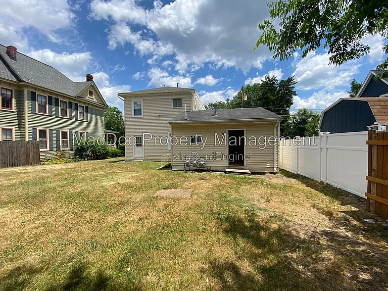 806 Weedon St #A — Photo 16