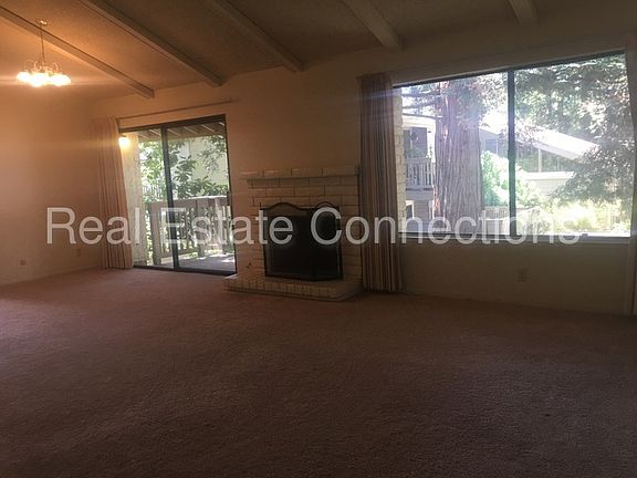 2nd image of 19624 Vineyard Ln