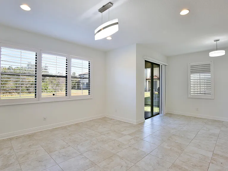 4972 Oarsman Ct — Photo 10