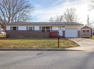 2621 Lancelot Dr, Rolla, MO 65401
