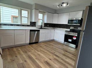 1930 E Euclid Ave, Milwaukee, WI 53207