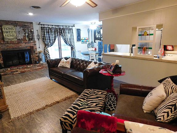 5th image of 1713 W Avenue H