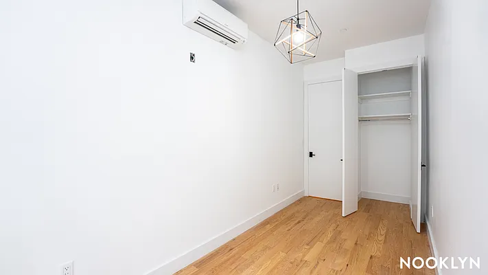 Rented by Nooklyn NYC LLC | media 29