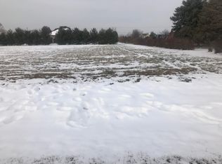 6566 Kennsington Dr, South Beloit, IL 61080