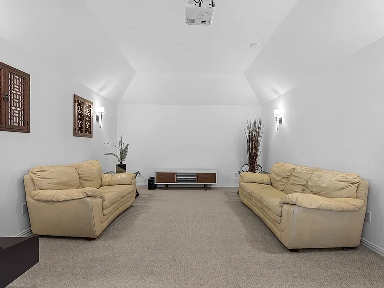 2541 Forestbrook Dr #1 — Photo 31