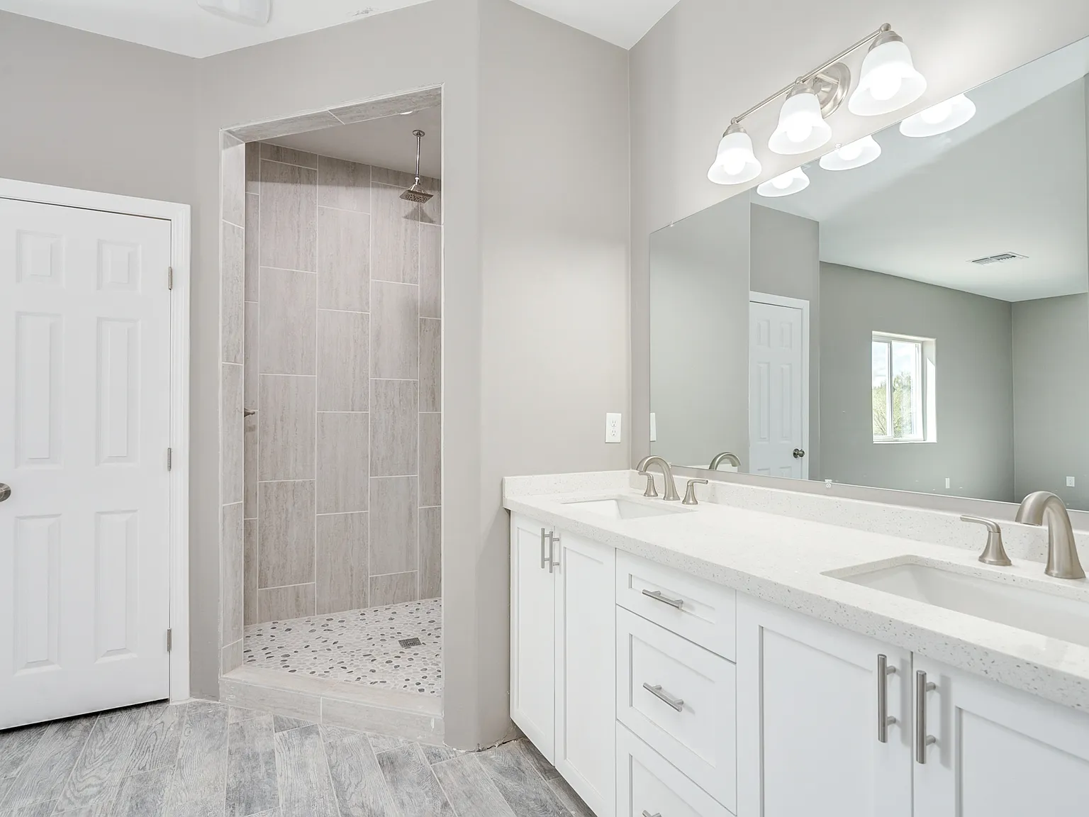 4 bed, 1770 sqft, $2,350 — Photo 4