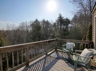 119 Library Ln #119, Simsbury, CT 06070