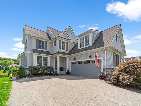 7349 Villa Rdg, Chagrin Falls, OH 44023