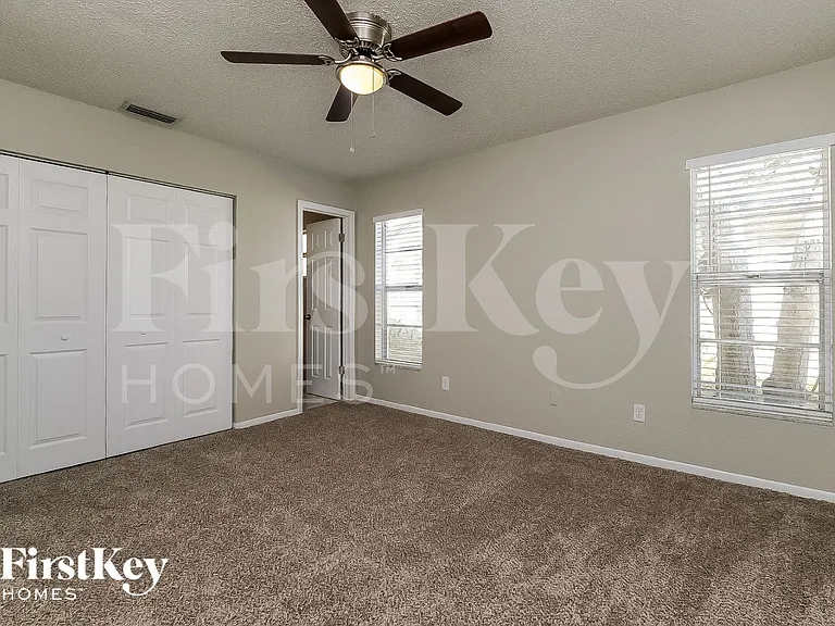 1418 Stonehaven Way — Photo 7