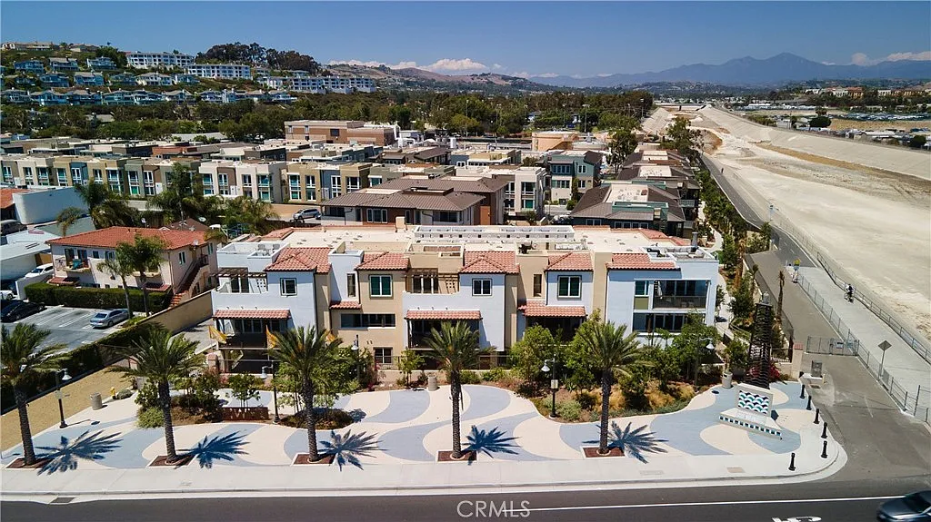 3 bed, 2157 sqft, $6,500 — Photo 1