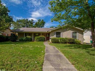 1102 Loretta Ln, Little Rock, AR 72227