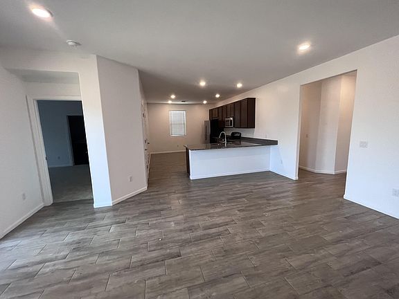 4th image of 7118 W Ferntree Ln