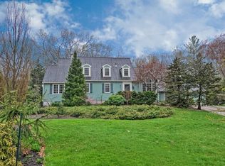 11 Stoneybrook Rd, Sherborn, MA 01770