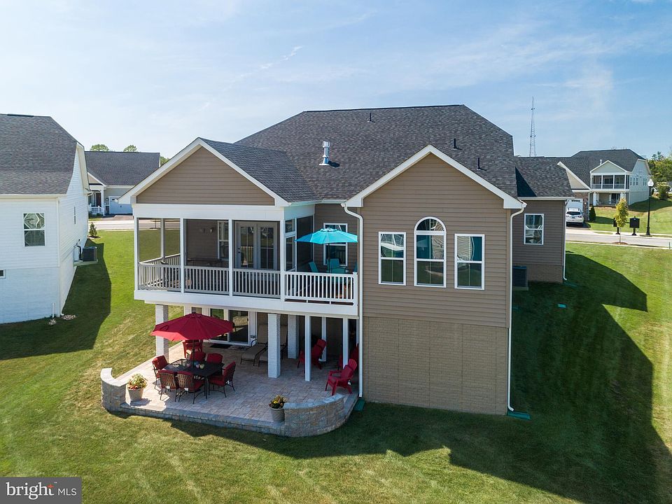 2nd image of 2305 Mourning Dove Dr