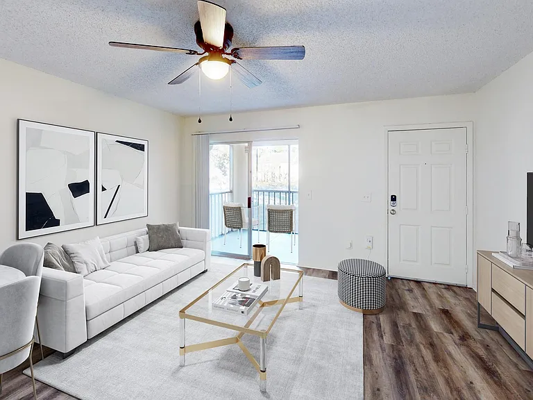 Lakewood Place — Photo 20