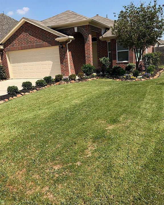 1st image of 10611 Kentington Oak Dr