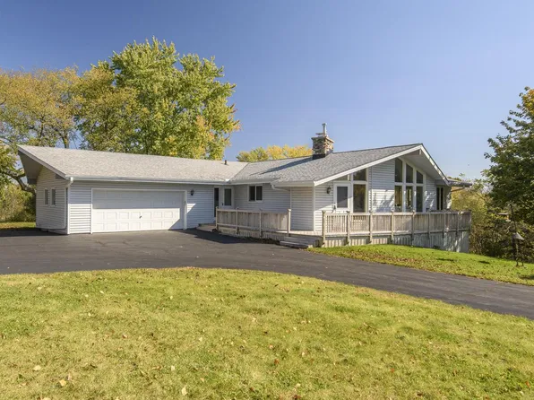 S49W34165 Ridgeway DRIVE, Dousman, WI 53118