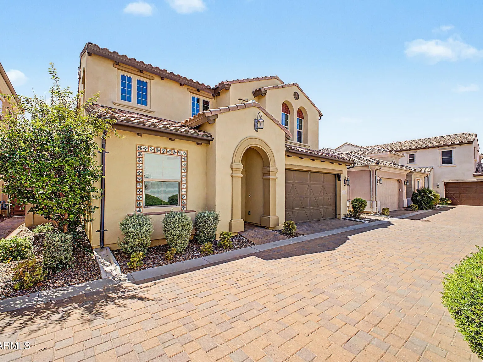 3 bed, 2.5 bath, 2604 sqft, $3,000 — Photo 3