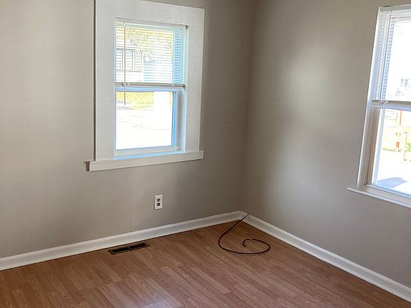 3rd image of 300 N Highland Ave